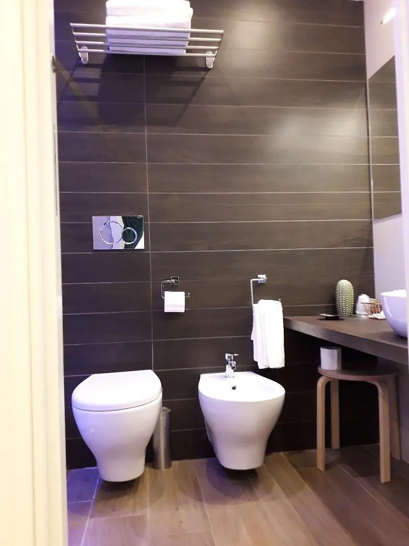 Gea Suite Neapel Italien