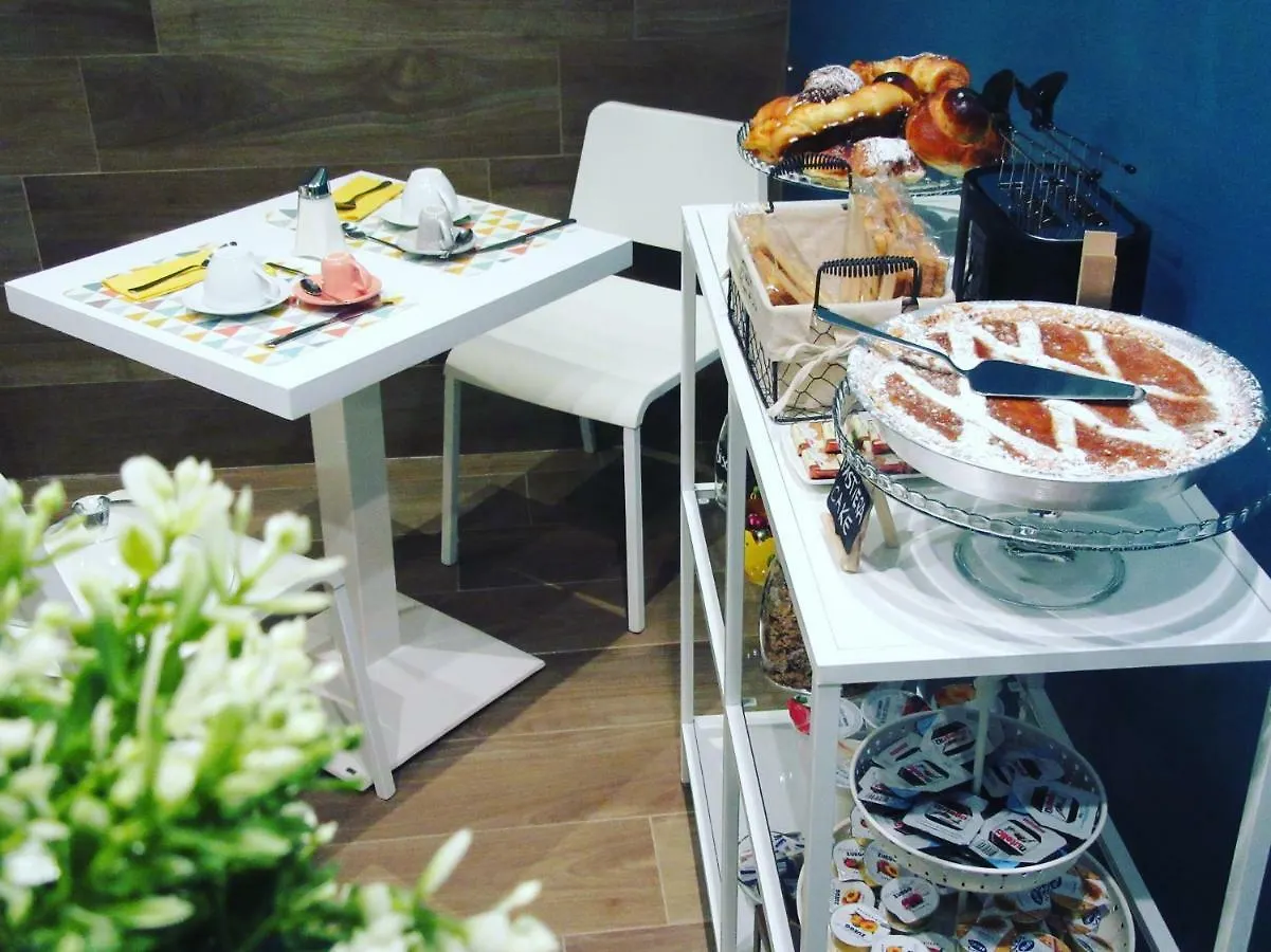 Gea Suite Neapel Italien